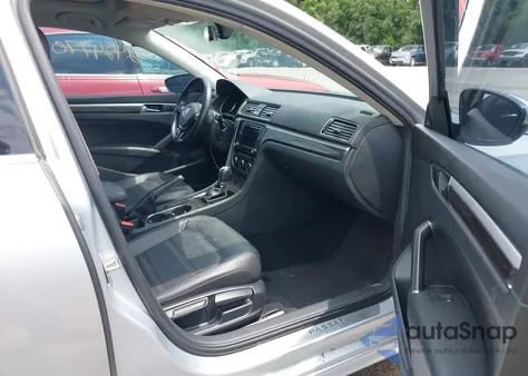 2018 Volkswagen Passat 2.0T Se from USA, damaged, VIN 1VWBA7A39JC036628